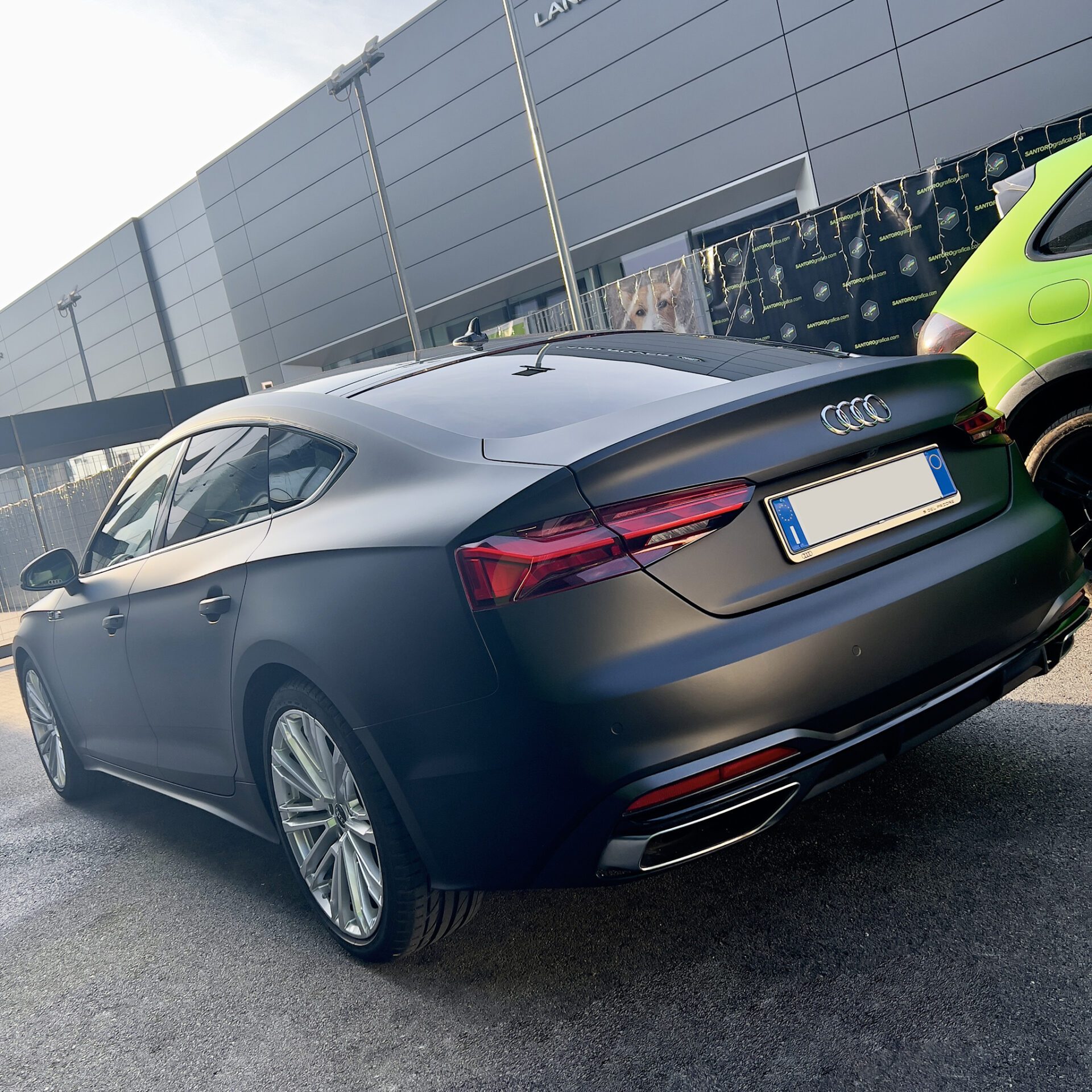 audi back nero opaco