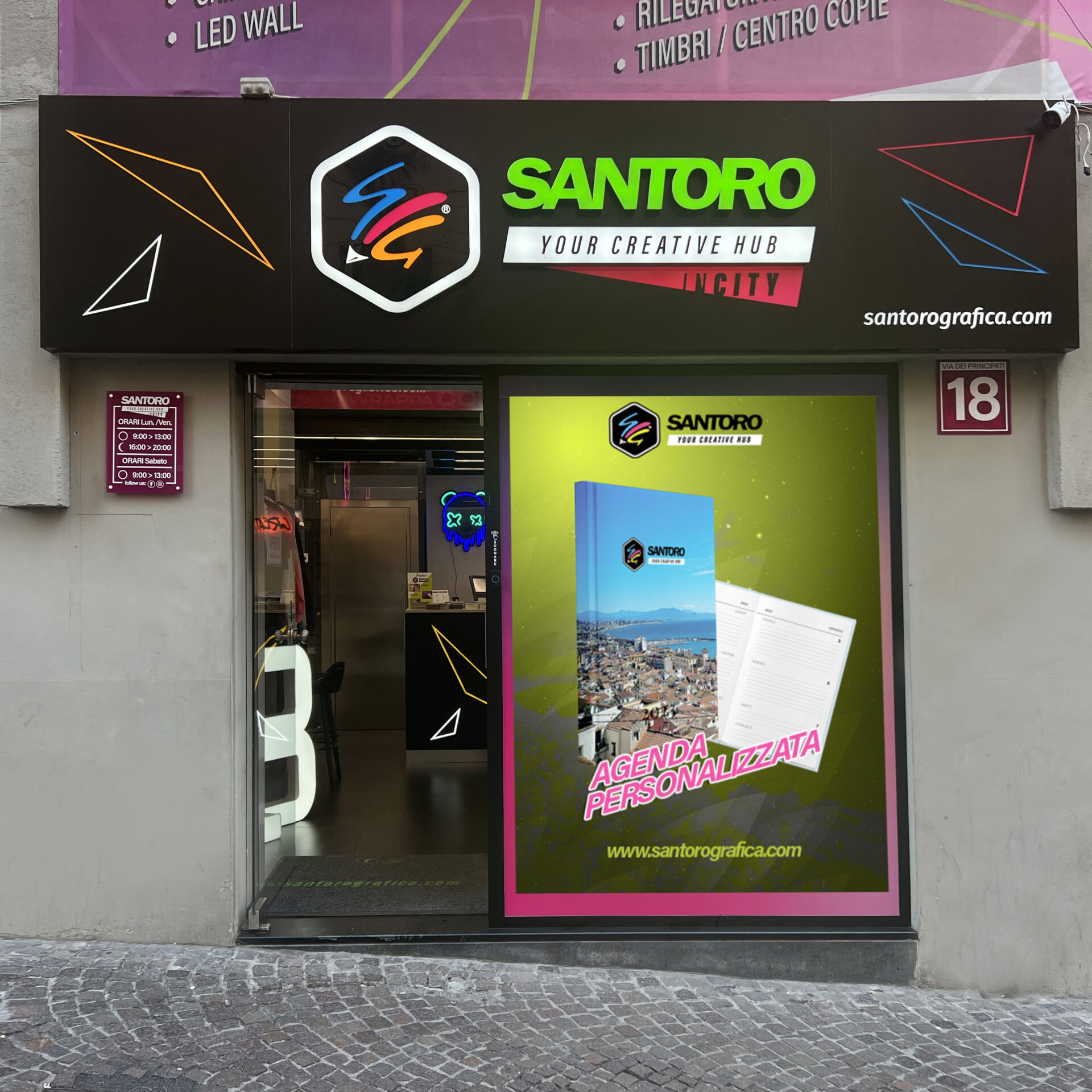 Led Santoro in city